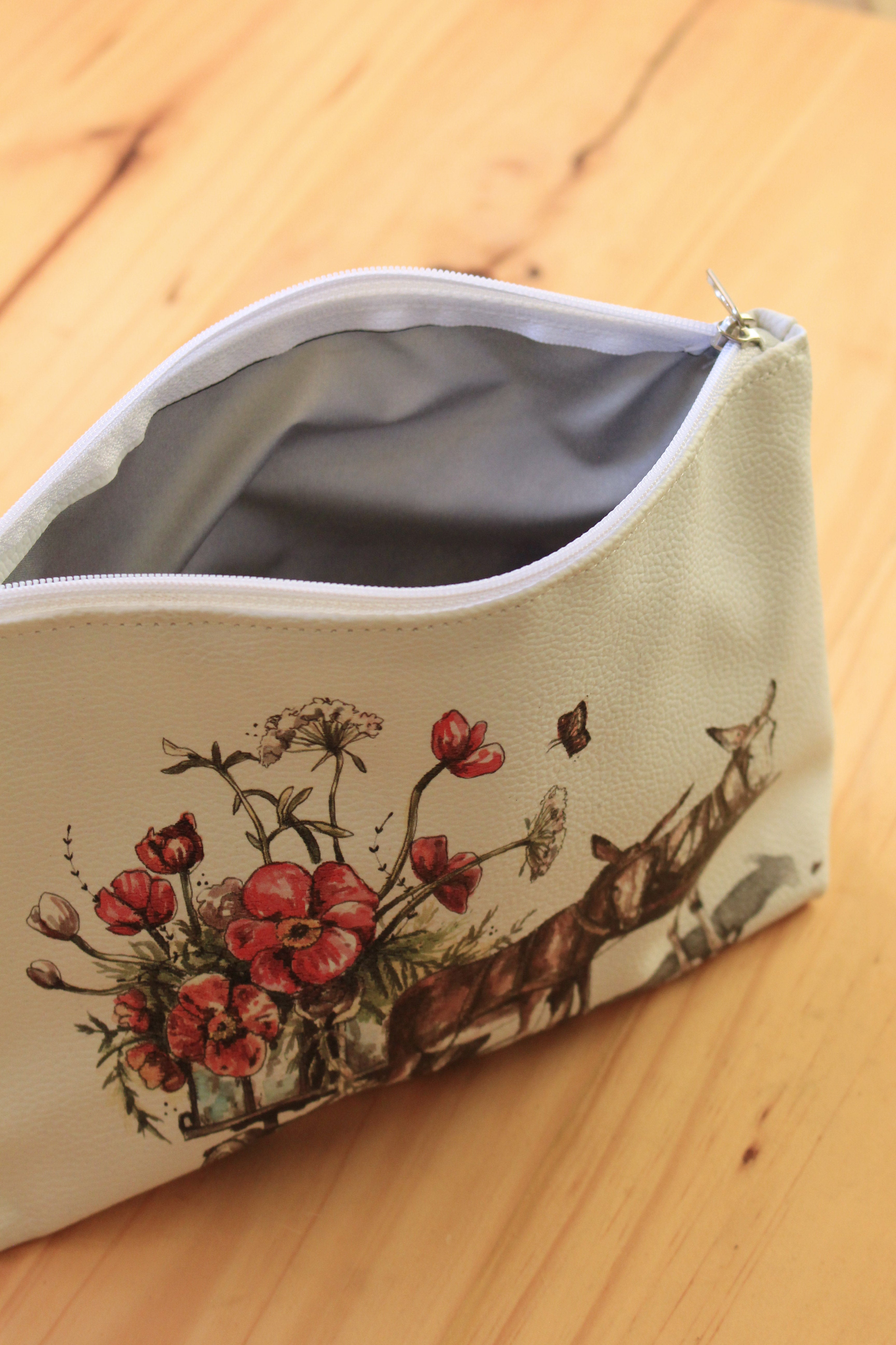 Donkey cart cosmetic bag