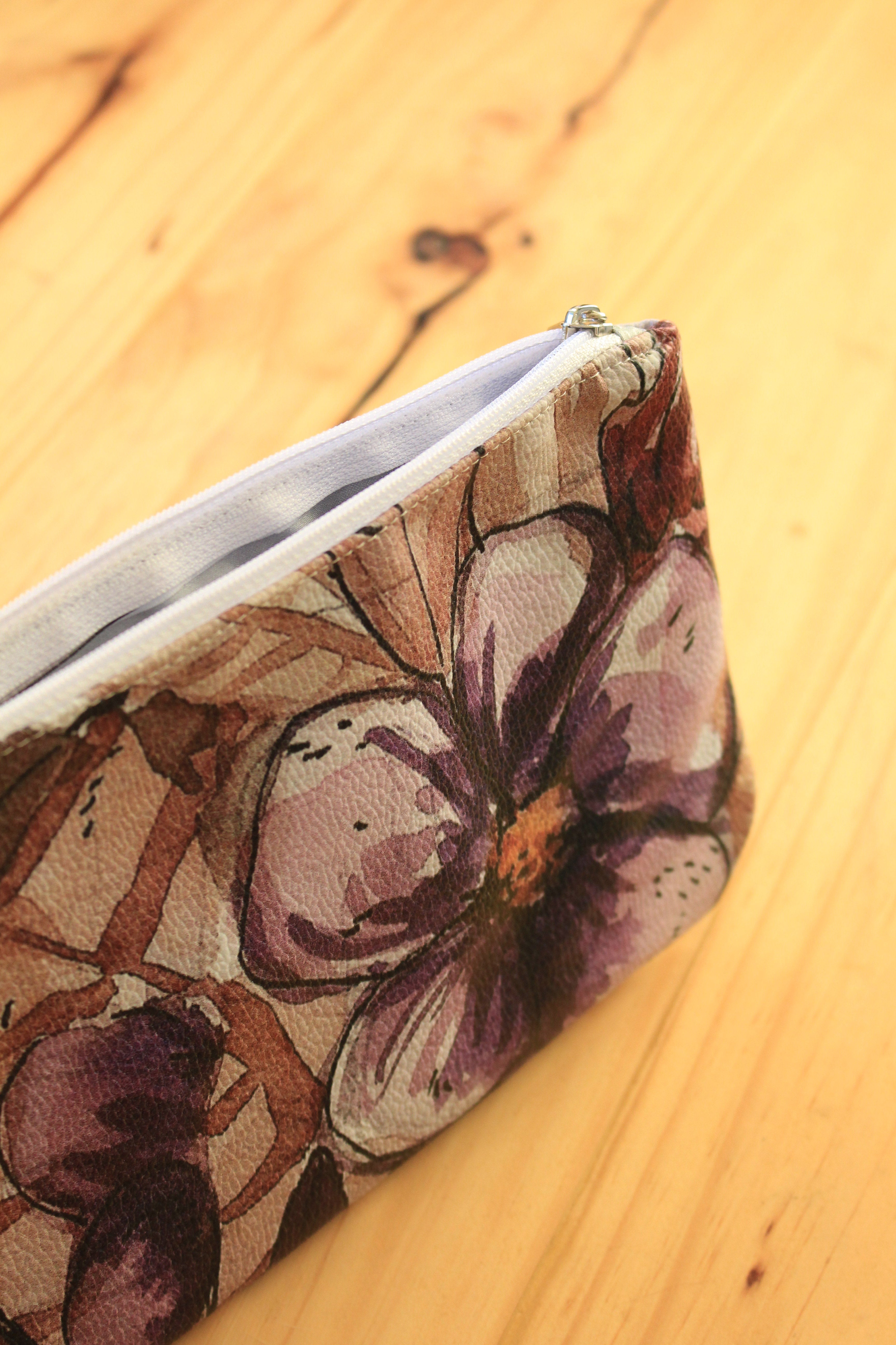 Gemsbok cosmetic bag